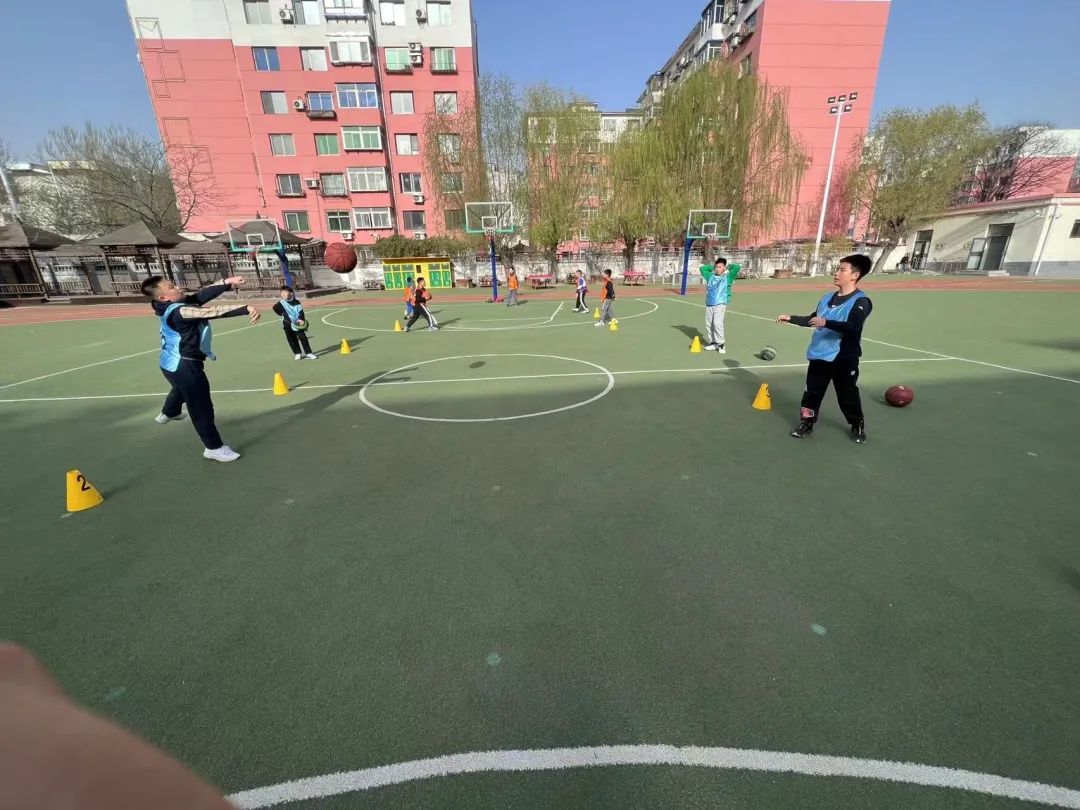 鐧藉鑹烘湳鍩硅,鐗硅壊鏁欒偛鍝佺墝鍒涘缓