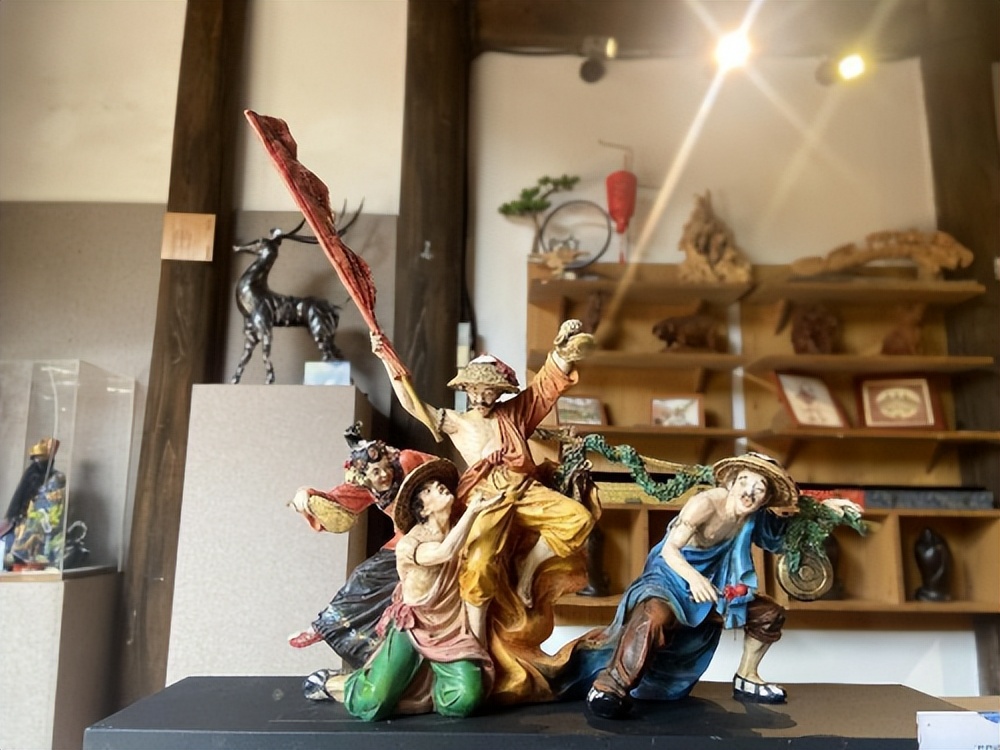 “海丝情·匠心传”工艺美术精品展在晋江开幕