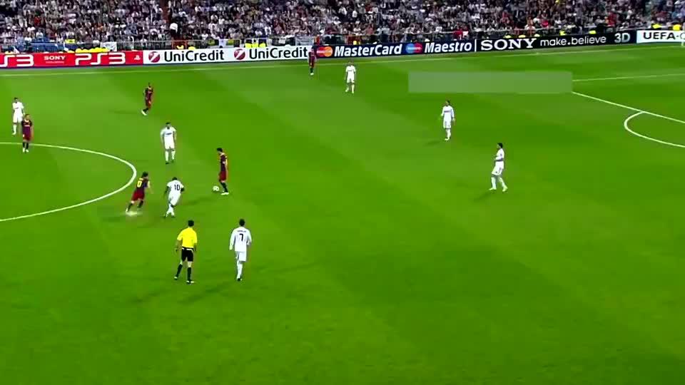 世界足坛20个不可思议的进球,足坛里不可思议的进球