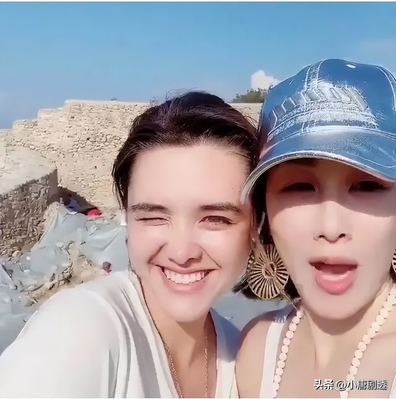 钟丽缇女儿近照21岁身材太似妈妈,钟丽缇女儿晒露脐装