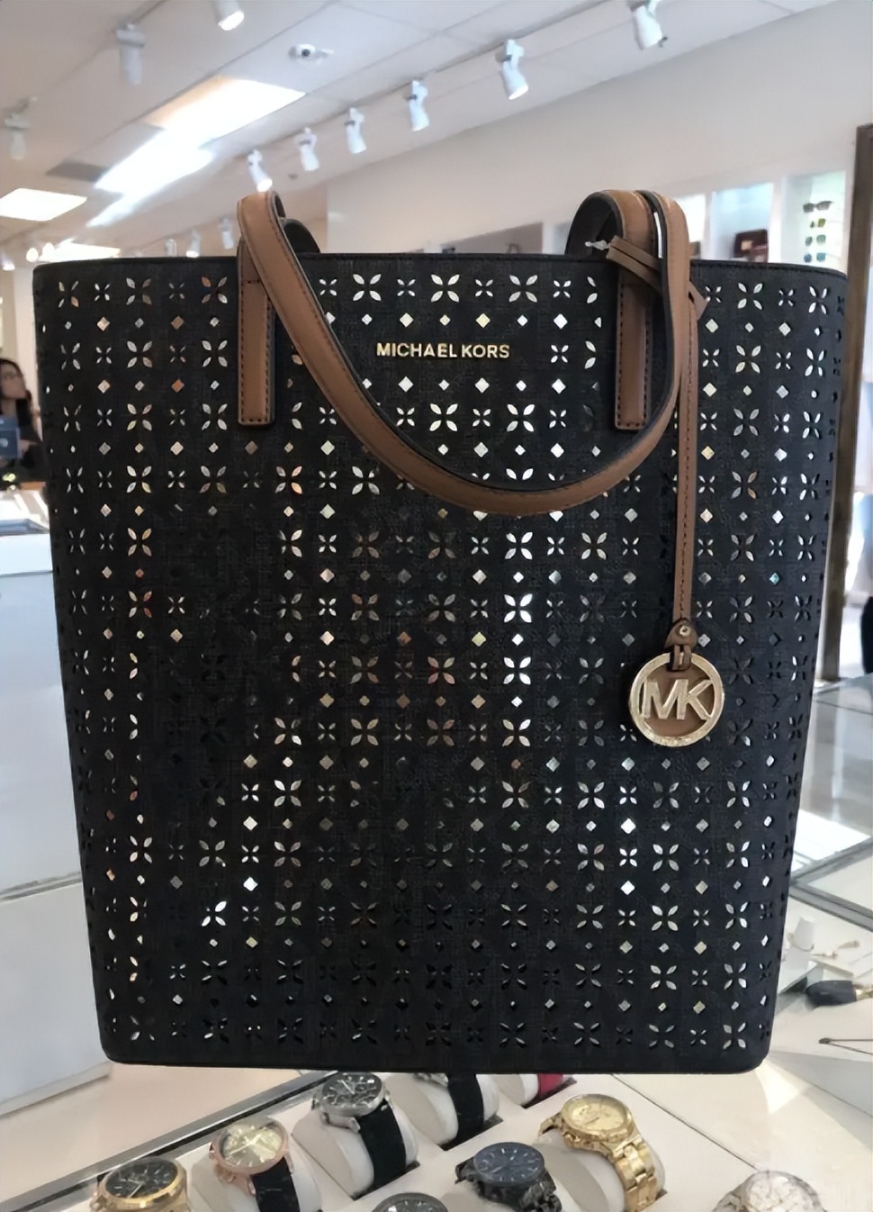 奢侈品鉴定lv包包真假免费鉴定,奢侈品鉴定真包假包