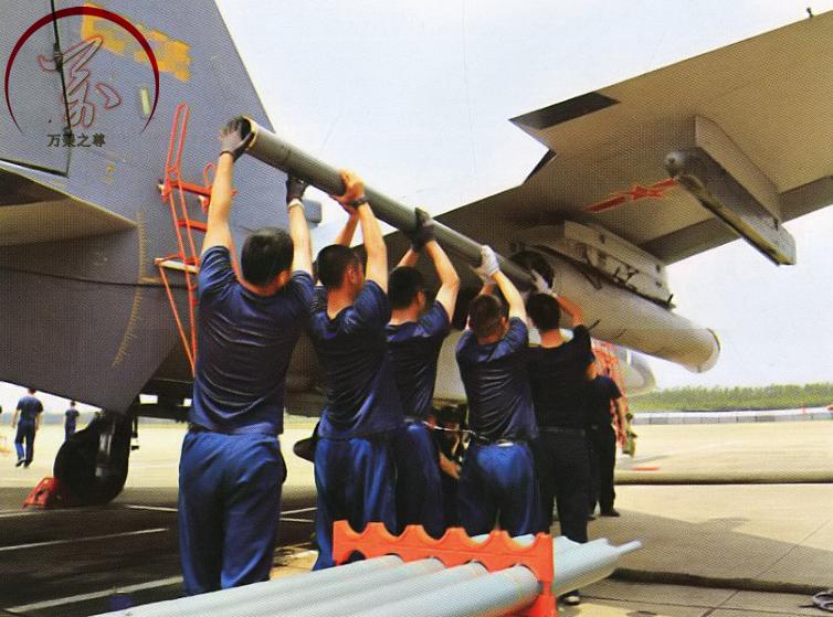 苏34俄罗斯战斗机,苏34战斗机跟歼16哪个厉害