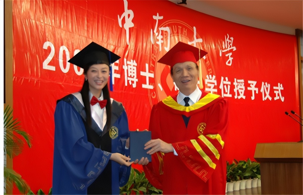 舒高个人简历,舒高婚变