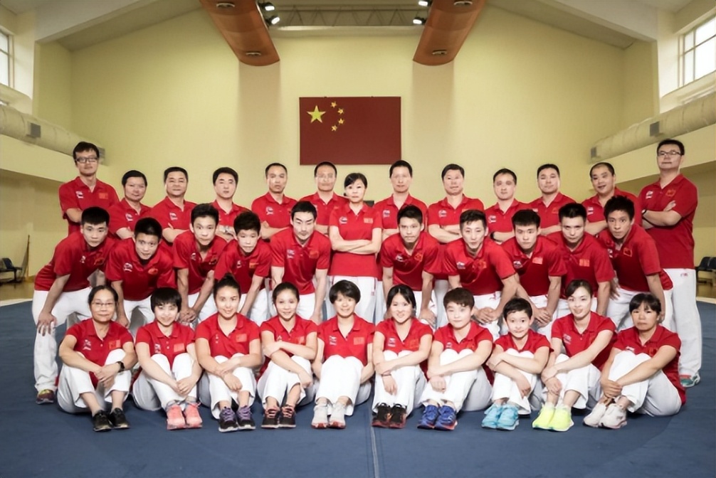 周继红跳水奥运会冠军吗,中国跳水第一人周继红