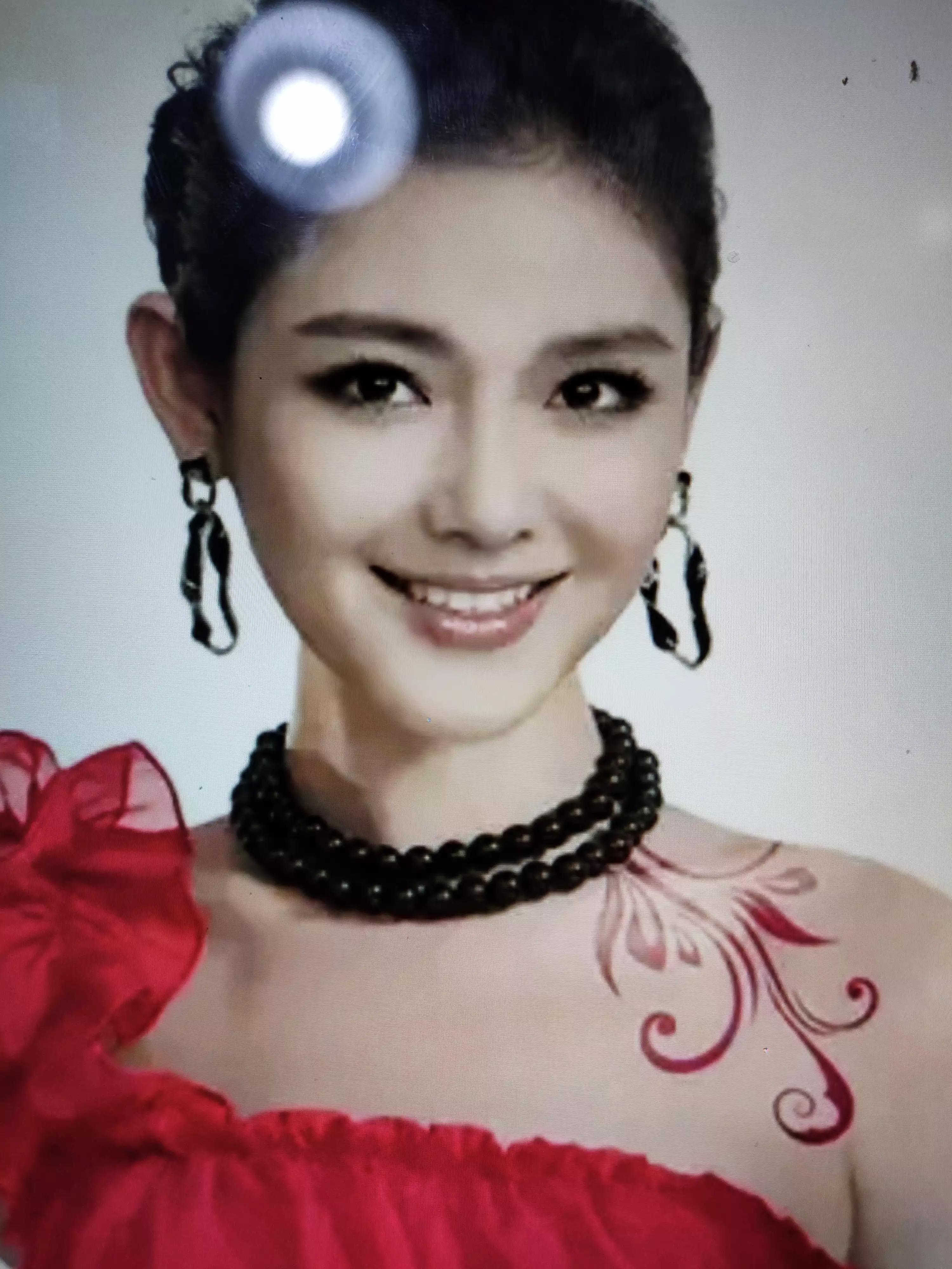 离婚前后张兰对大s评价,张兰以前对待大s有多好