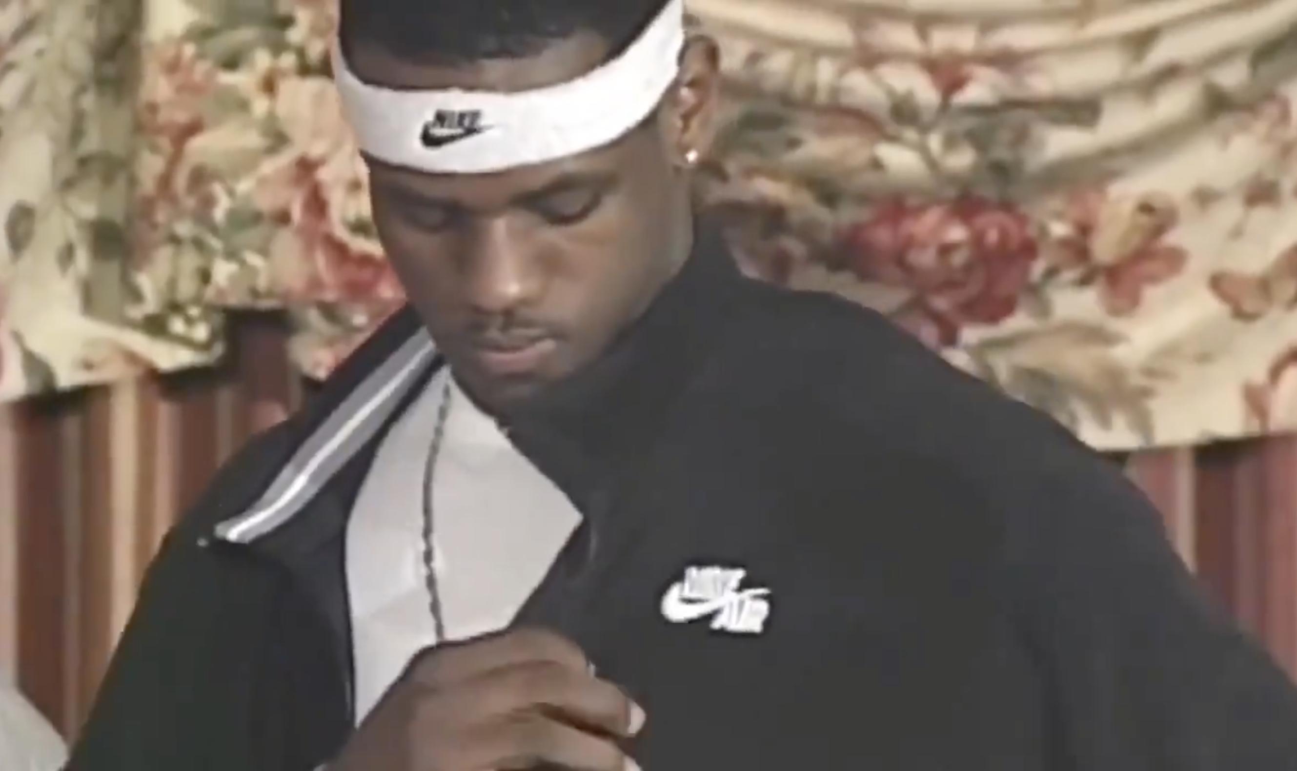 20年前和20年以后的詹姆斯,为什么耐克能给詹姆斯终身合同