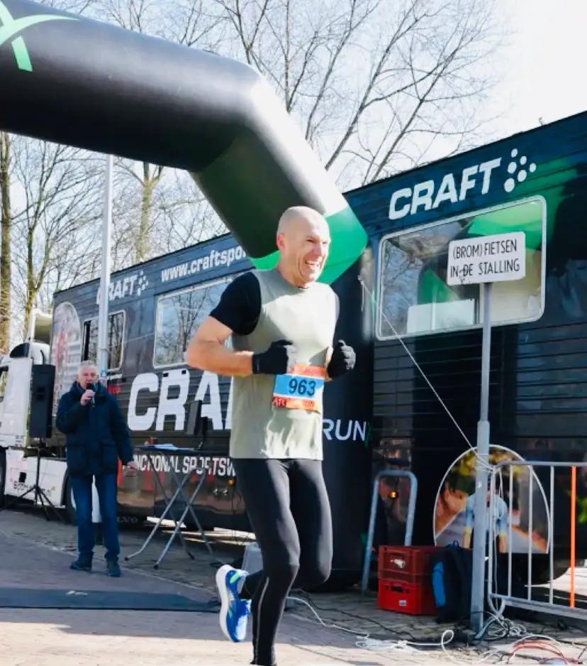 罗本全马成绩,马拉松罗本