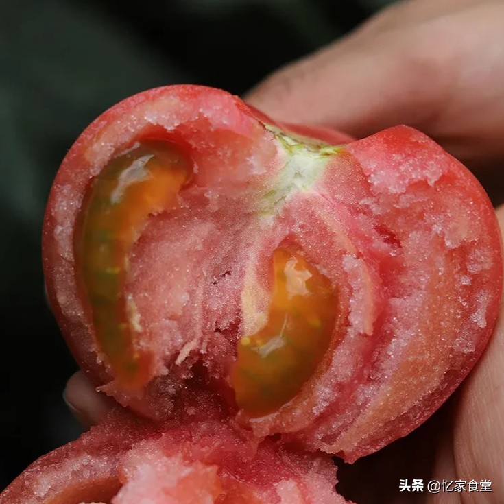 湖南女子在山东买了10元的菜，被婆婆吐槽败家，网友：没见过世面