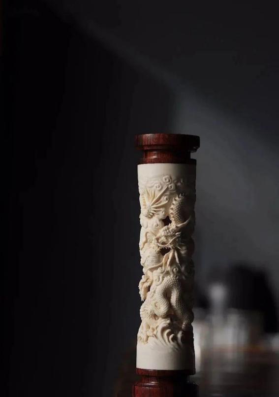 蜜蜡和猛犸哪个收藏价值高,猛犸单个牙收藏价值高吗