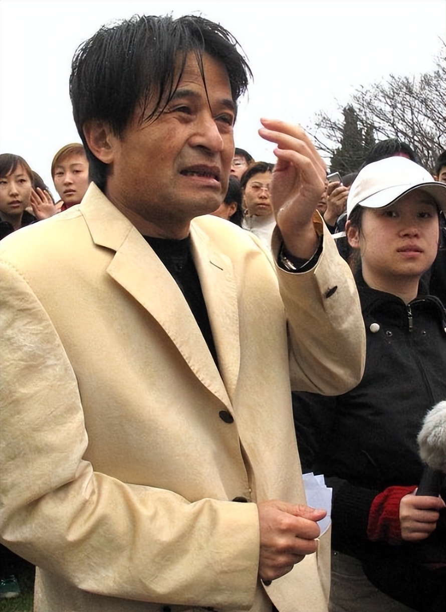 毕福剑回来了吗,毕福剑现在住农村吗