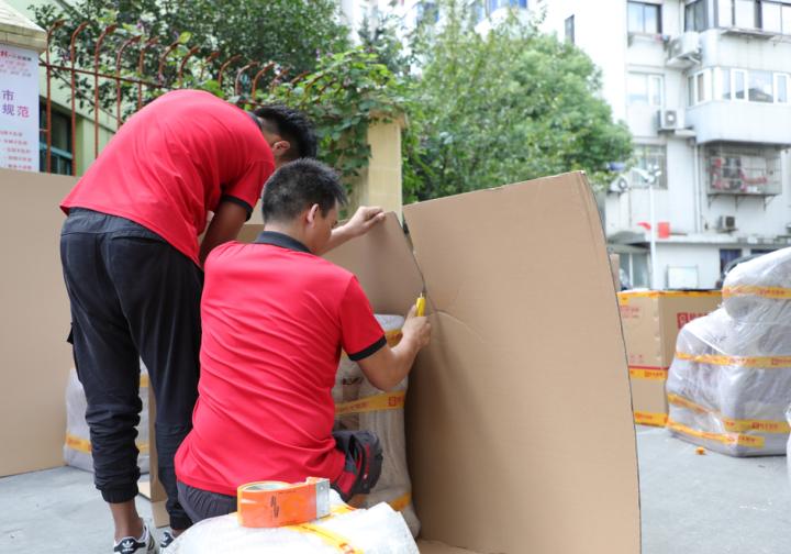 衣服怎么打包最快最有效,一招教你简单打包衣服非常实用