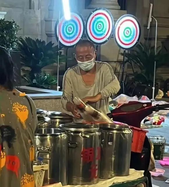 网暴者,网暴者真不需要承担刑事责任吗