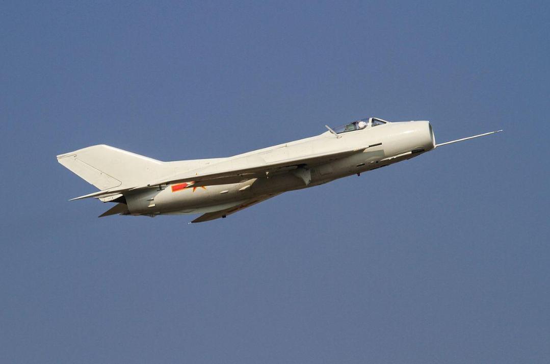 1988年农民救歼6飞行员,1988年被江西农民救起来的飞行员