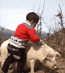 丝袜上可以纹身吗,女生纹身还能穿丝袜吗