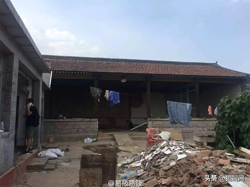 破旧老房田园生活,一家5口蜗居北京17平米改造后