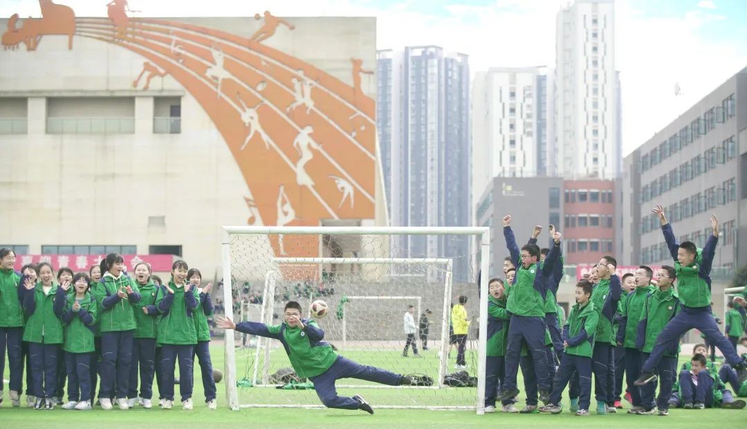 成都市实验外国语学校温江校区,成都市实验外国语学校有几个校区