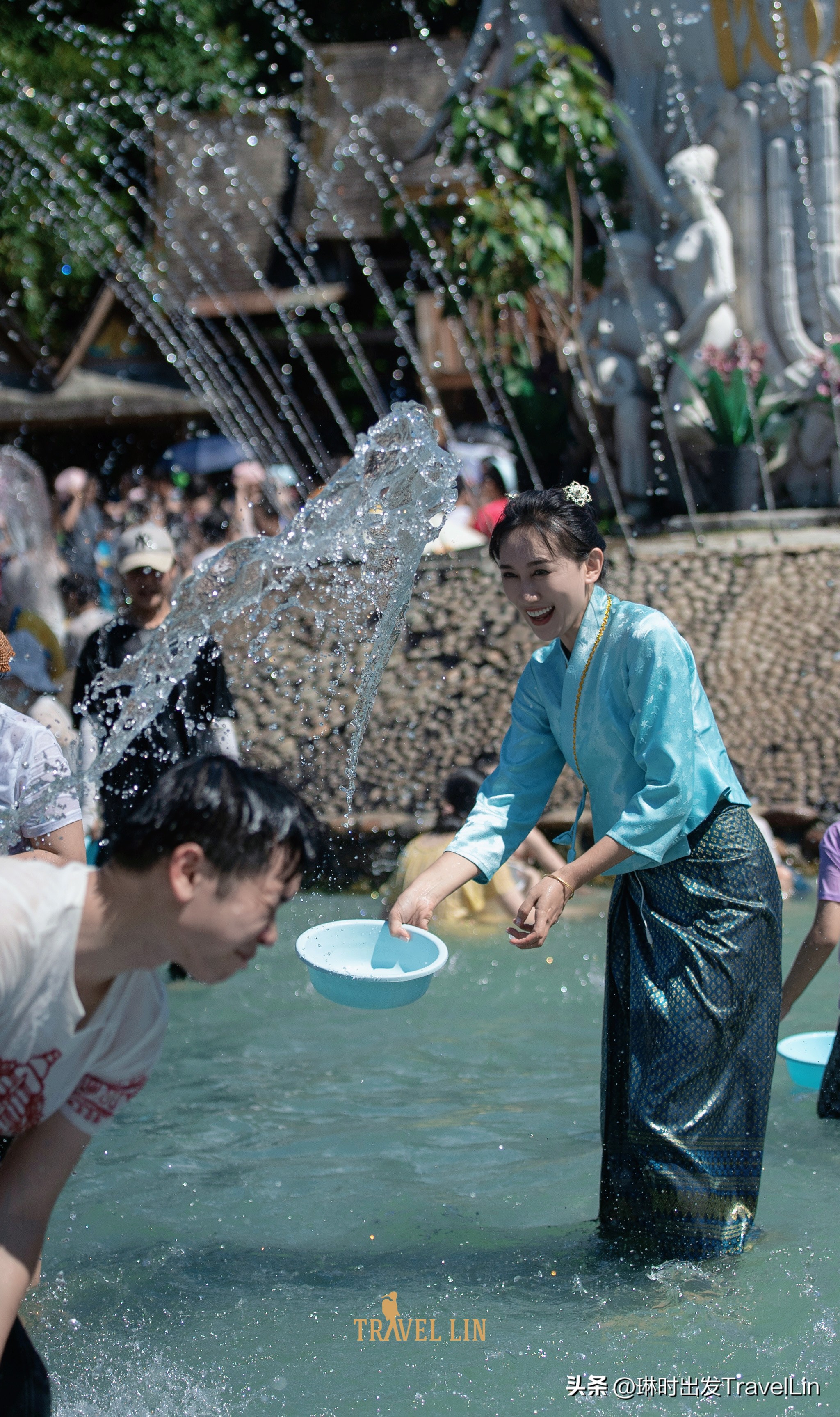 西双版纳泼水节旅游全攻略,西双版纳傣族园泼水节高清图片