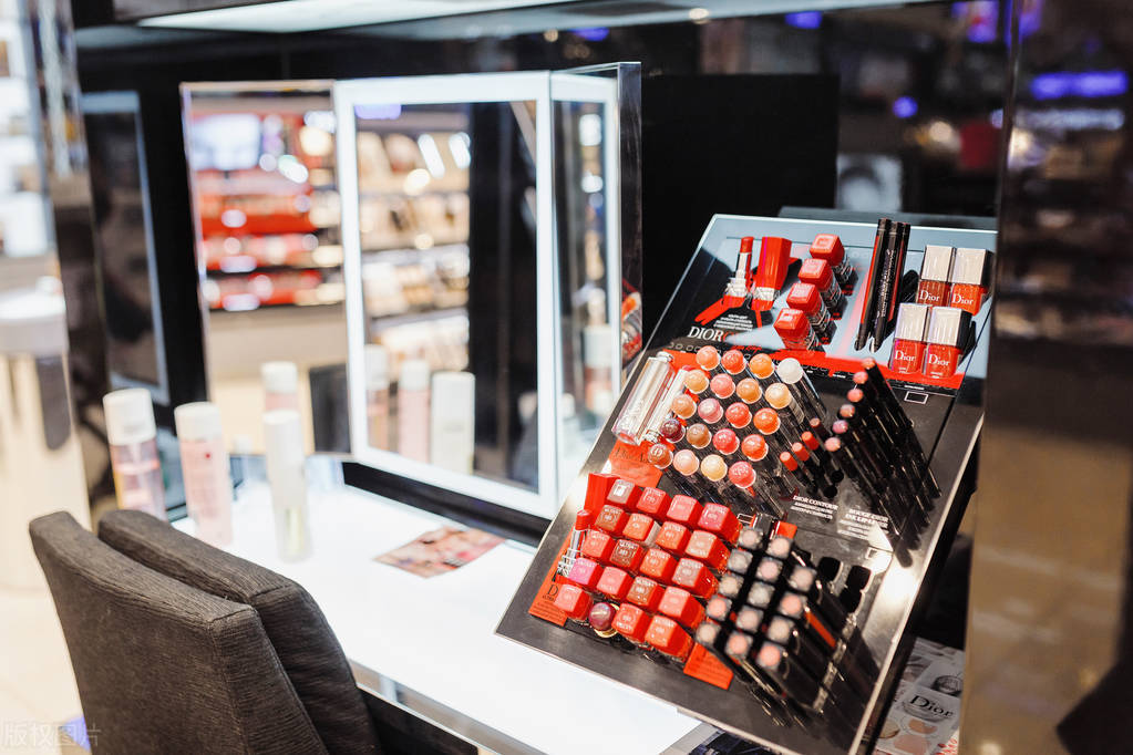 不想打工自己做点小生意最合适,打工人零基础怎么赚钱