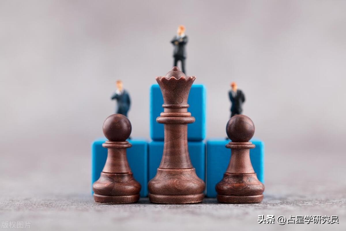 7月生肖狗的运势解析,2019年8月14号生肖狗运势