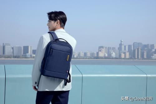 美旅休闲双肩包,双肩包美式旅游