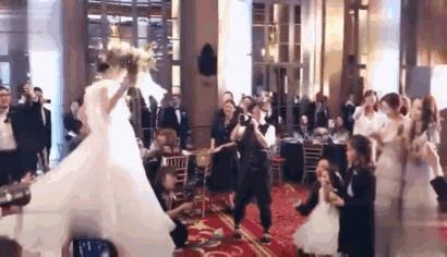 浪姐twins进场,浪姐3不是现场唱的吗