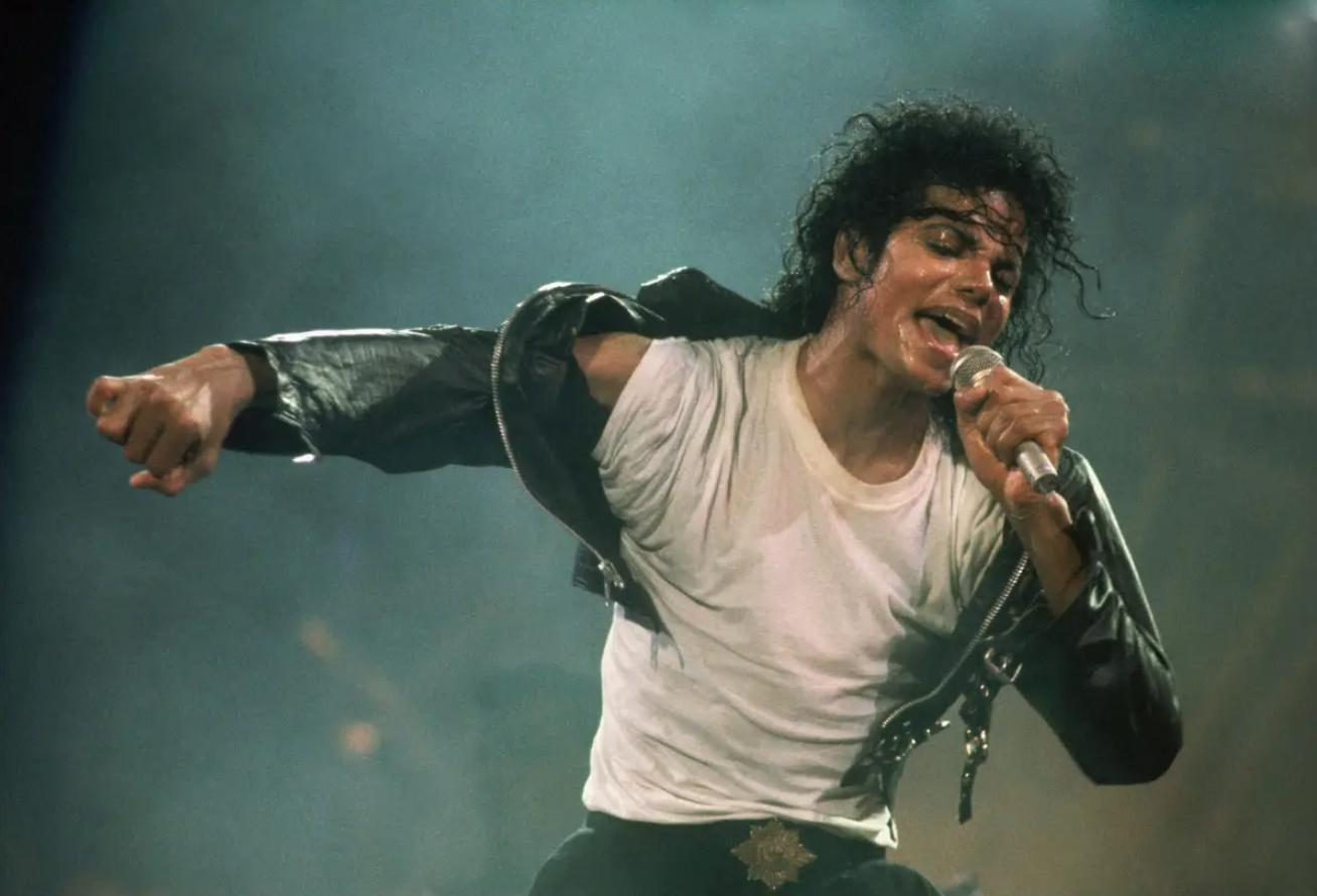 特朗普跟迈克尔杰克逊关系,特朗普和迈克尔杰克逊关系好吗