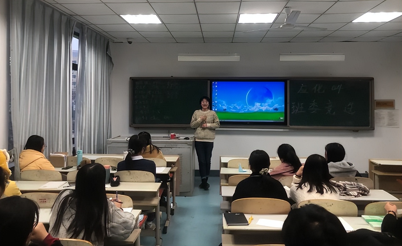 大学里的班干部毕业后有什么优势,上了大学才知道哪些证书该不该考