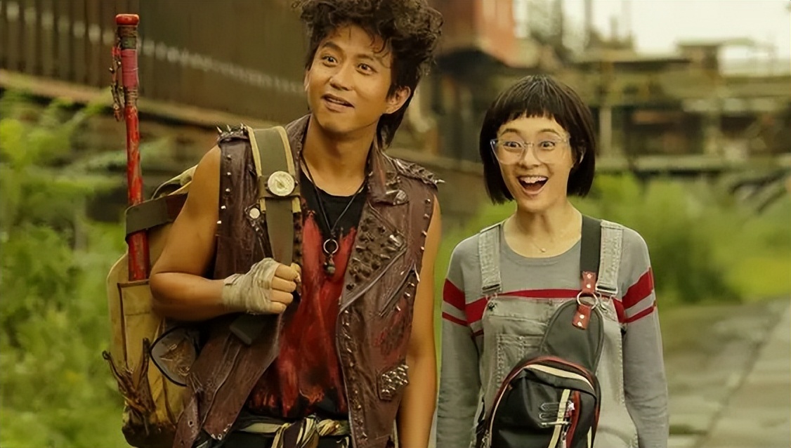 邓超：含金量最低的百亿影帝，和冯小刚结仇十年，坐拥4套豪宅