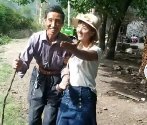 网红拉姆被前夫泼汽油烧死,网红拉姆恶性家暴案