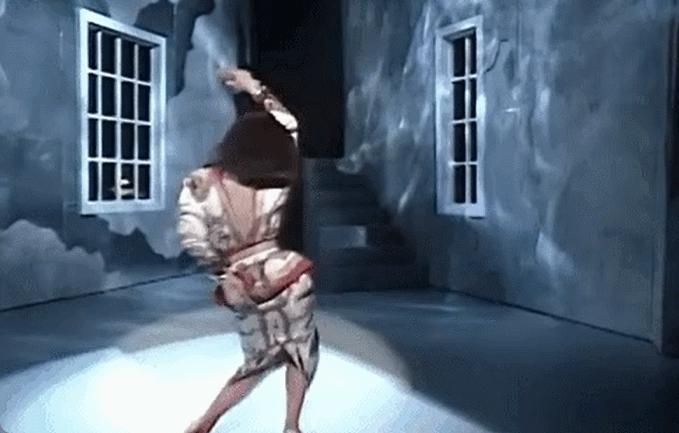 缇庝汉涓．鏄庤彍,缇庝汉鍔涢噺