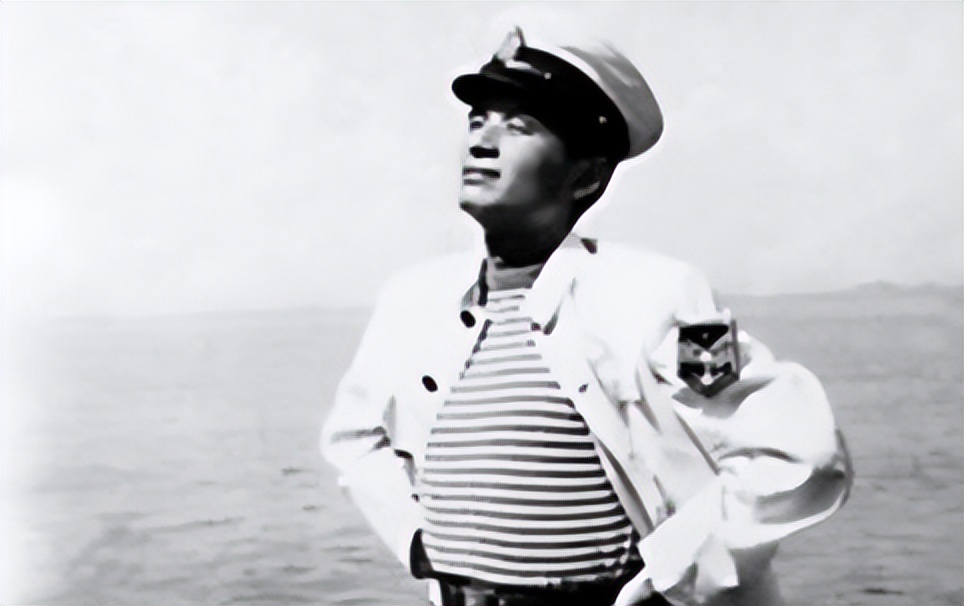 从央视名嘴到无名大爷,从无名到高朋满座郭德纲