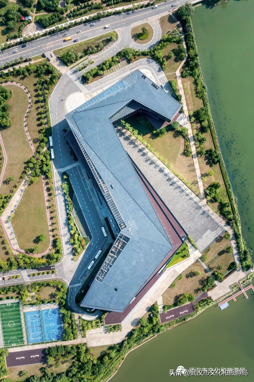 大江大湖千湖大武汉,大江大湖大武汉浩浩荡荡