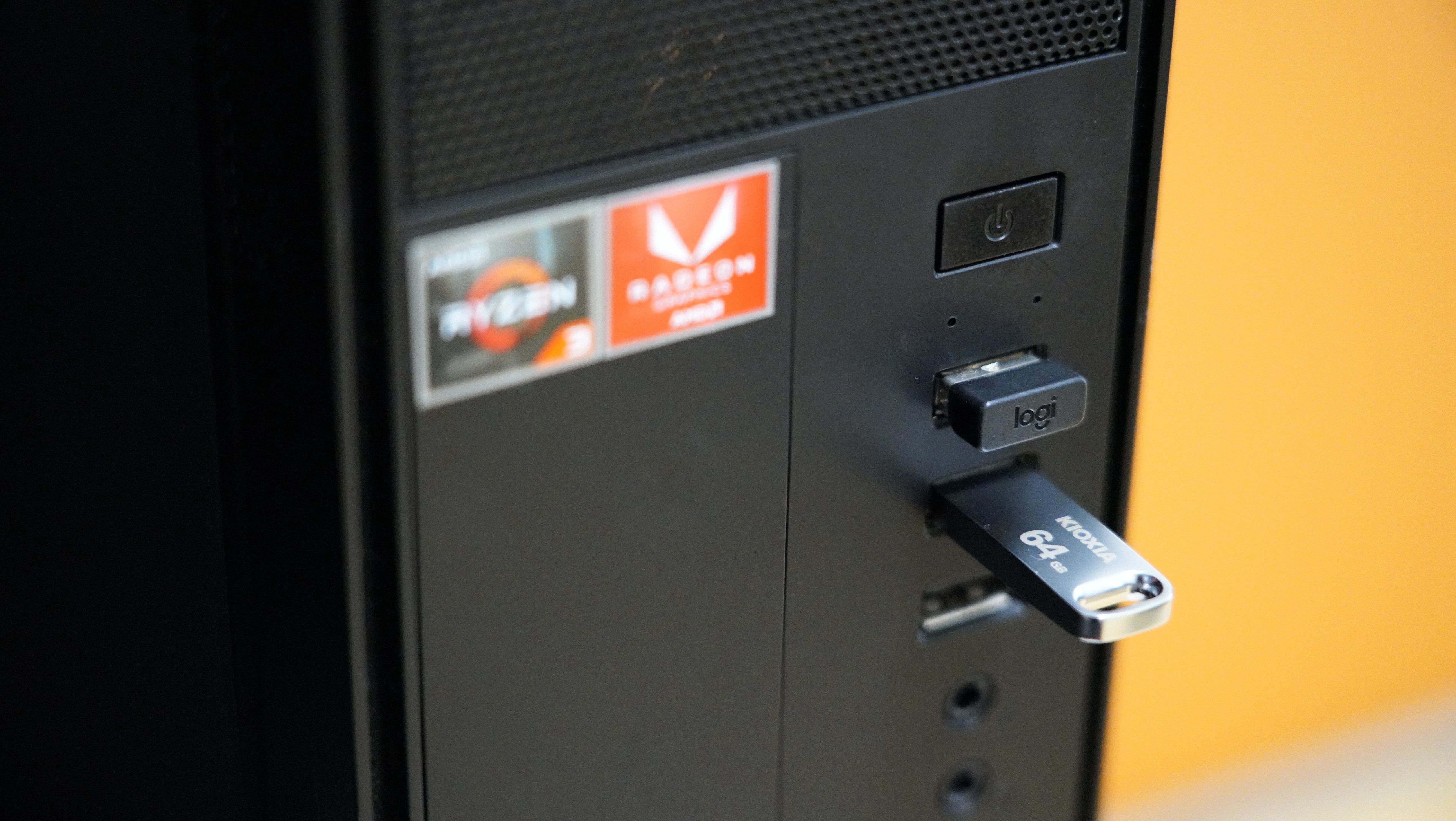 布置书桌的便宜好物,书桌桌面布置必备物品推荐