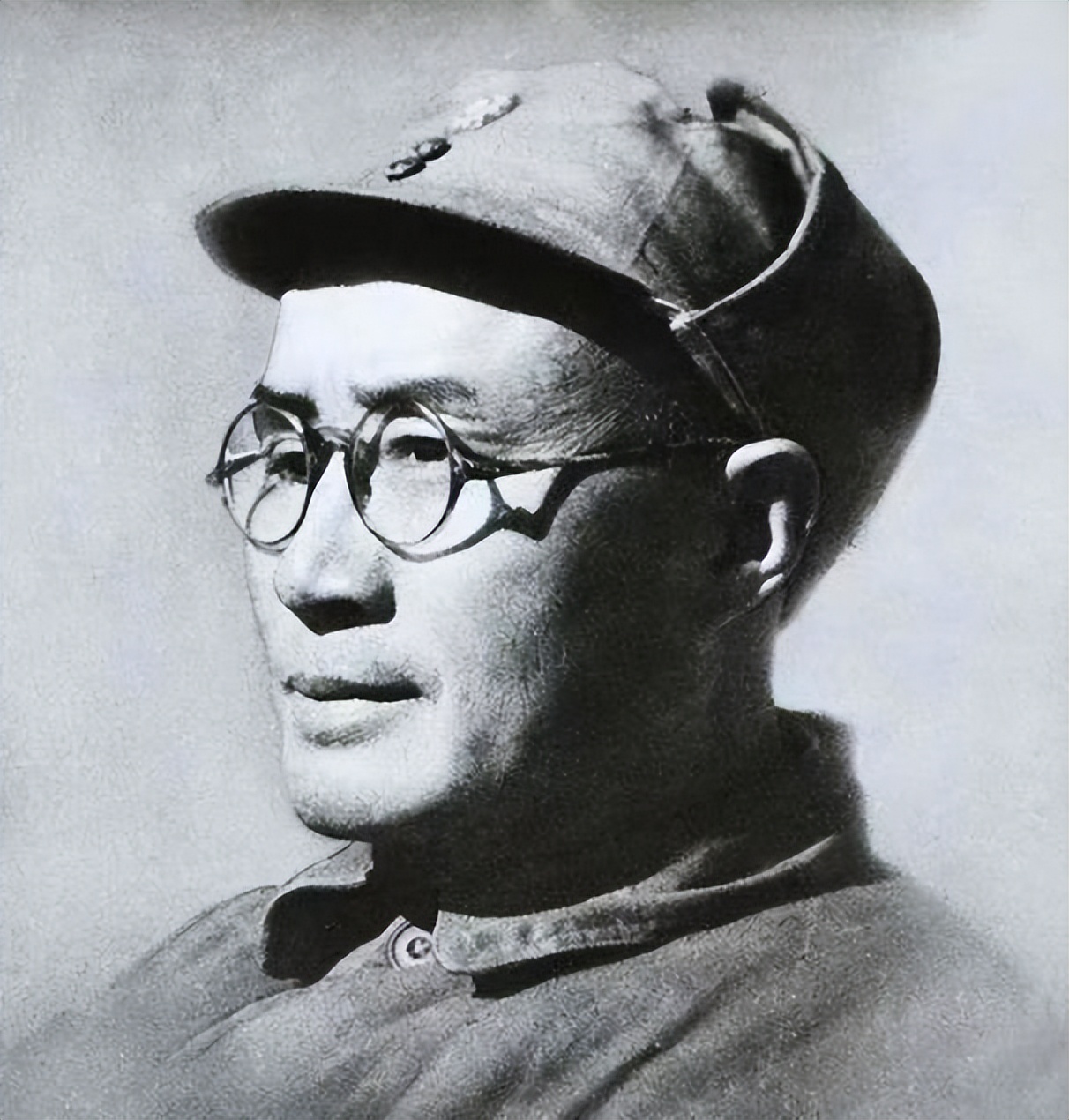 打印度前众将有分歧，*伯承刘**出面镇场子，告诫部下一句话影响至今