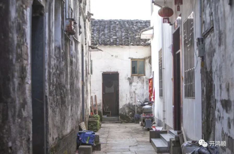 鍙ら煹瀹跺叿鏈ㄩ棬,鍙ら煹鏂颁腑寮忓ぇ鏈ㄩ棬