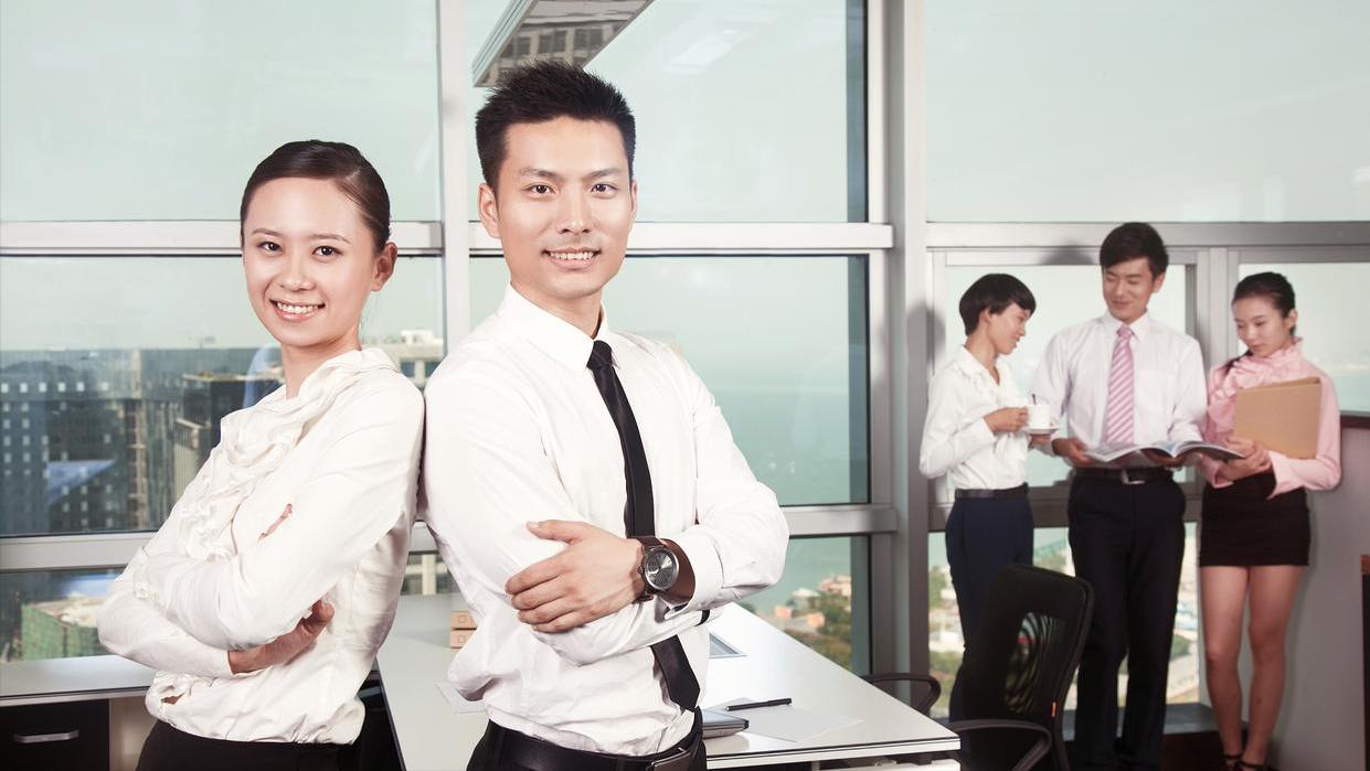 服装行业区域经理岗位职责,区域经理的岗位职责是什么