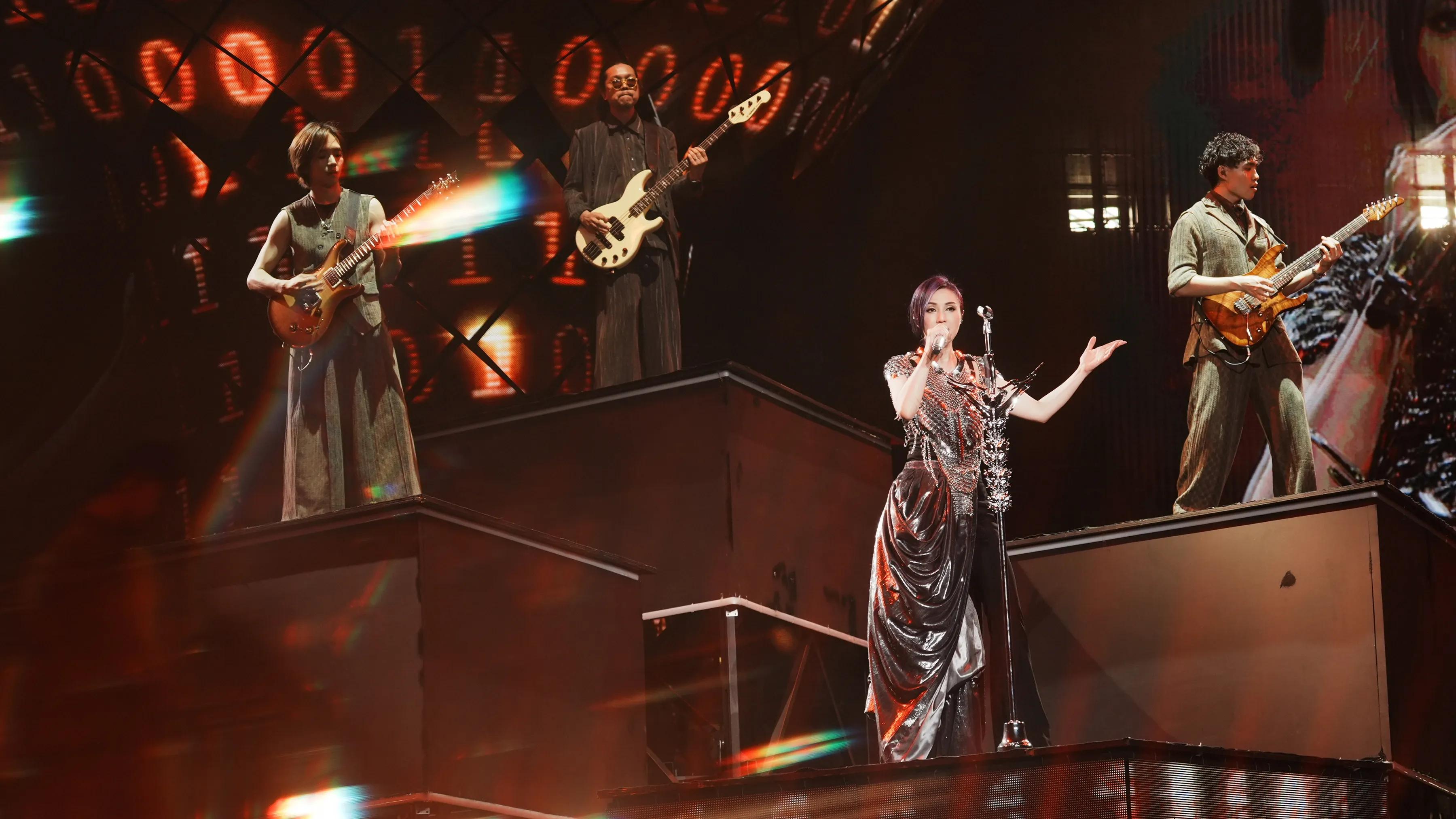 杨千嬅广州海心沙演唱会划龙舟,杨千嬅广州海心沙龙舟