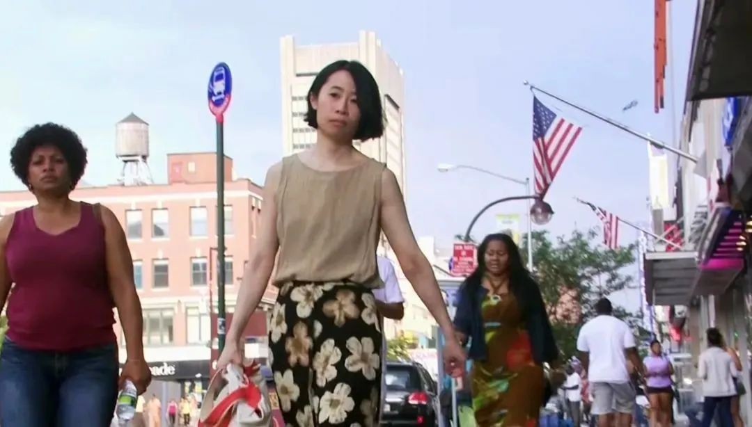 女白领二十年不买内衣,女子20年不买内衣