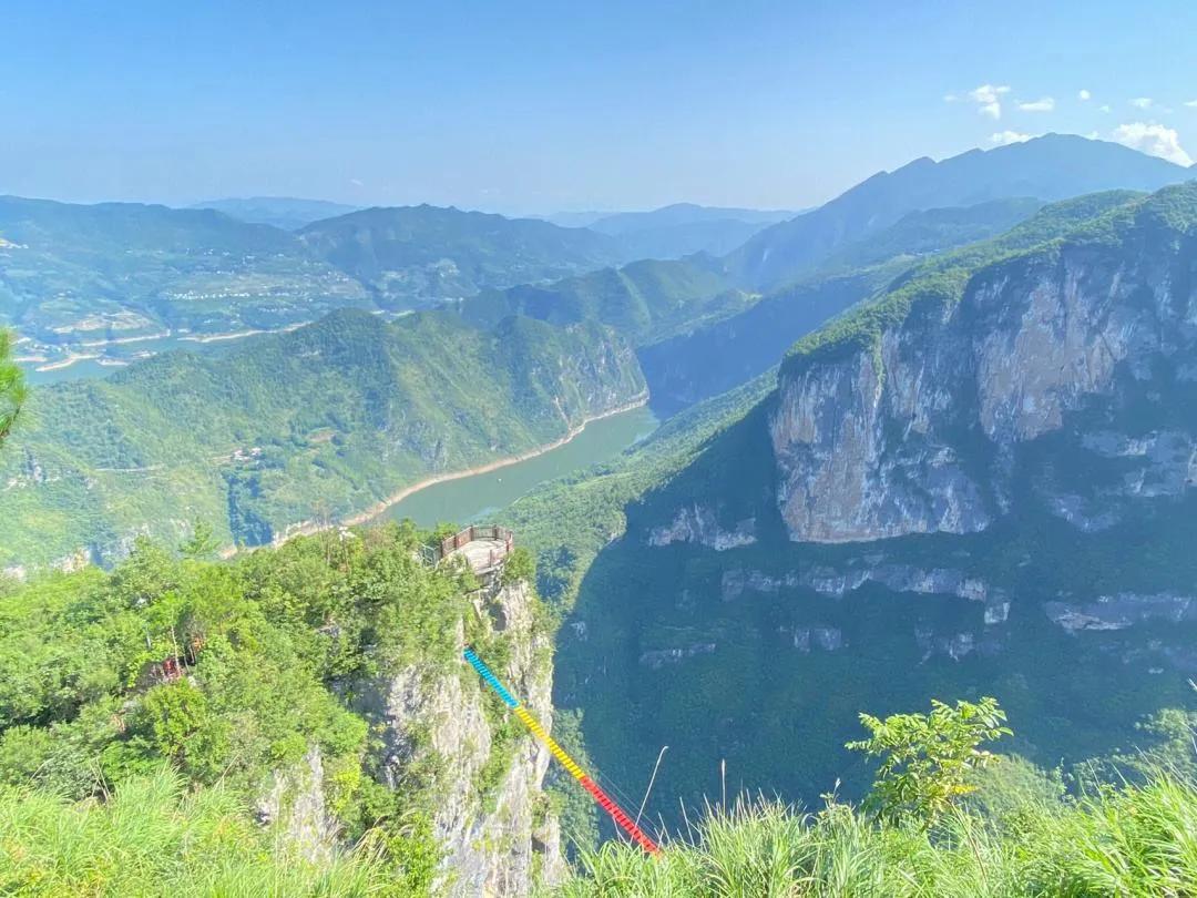 东北人在重庆受欢迎吗,成都和重庆旅游哪个更受欢迎