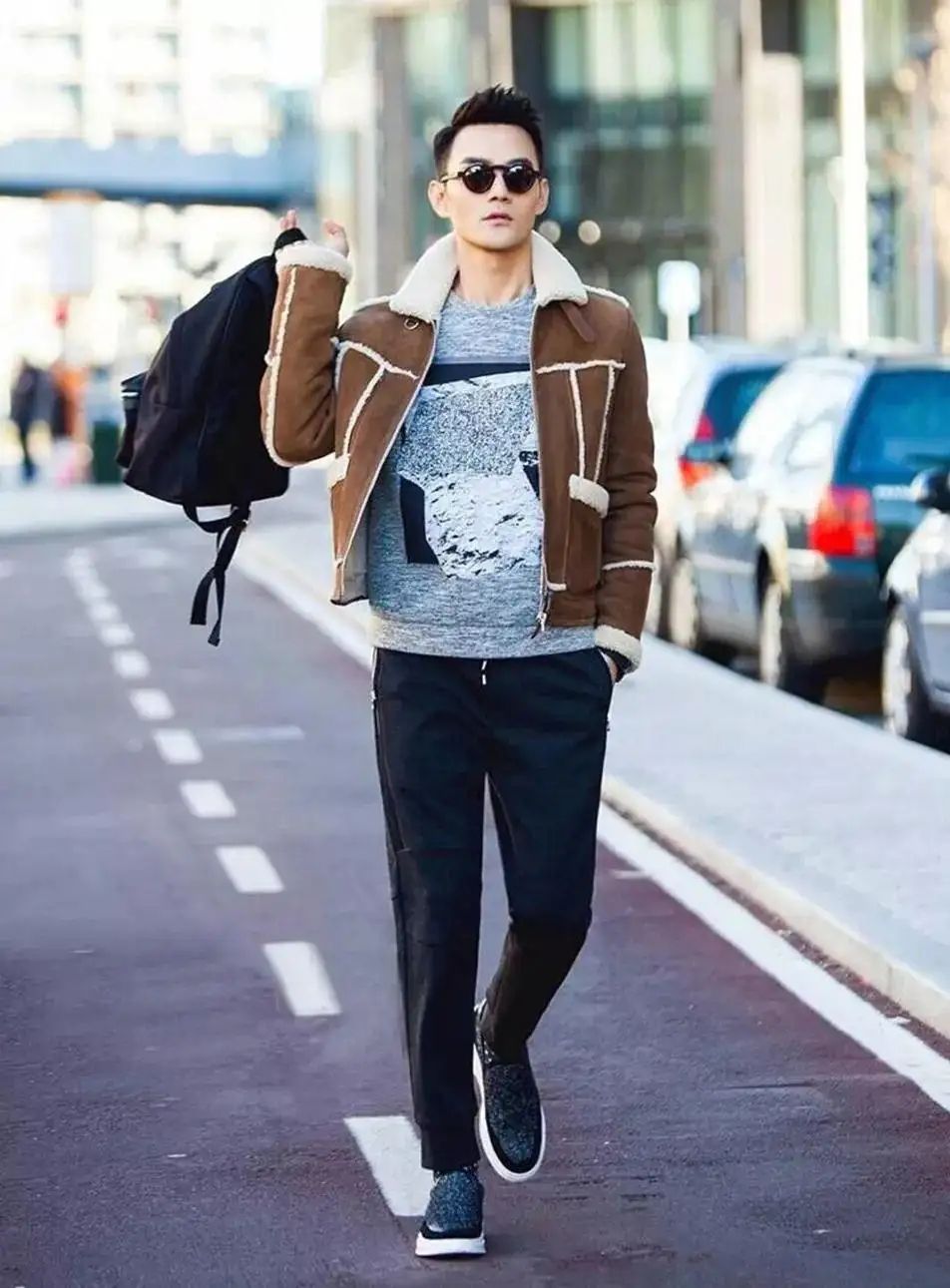 羊羔毛和羽绒服哪个耐穿,男士羊羔毛羽绒服