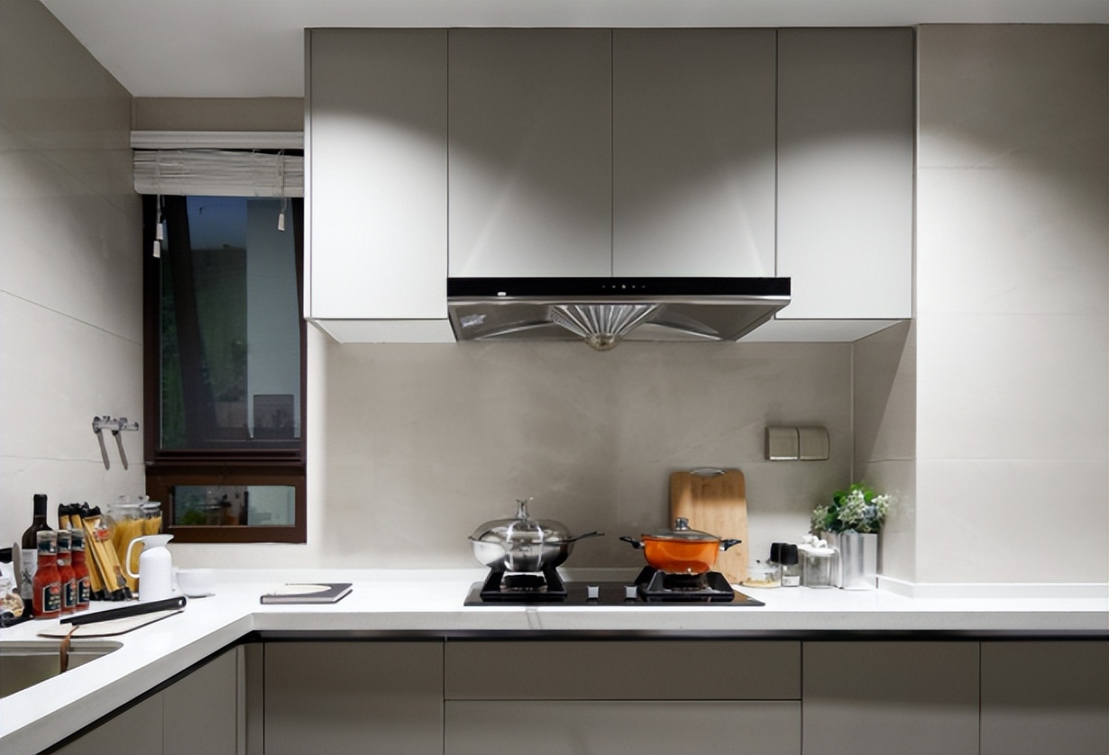 油烟机侧吸好还是顶吸好该怎么选,油烟机是选择侧吸好还是顶吸好