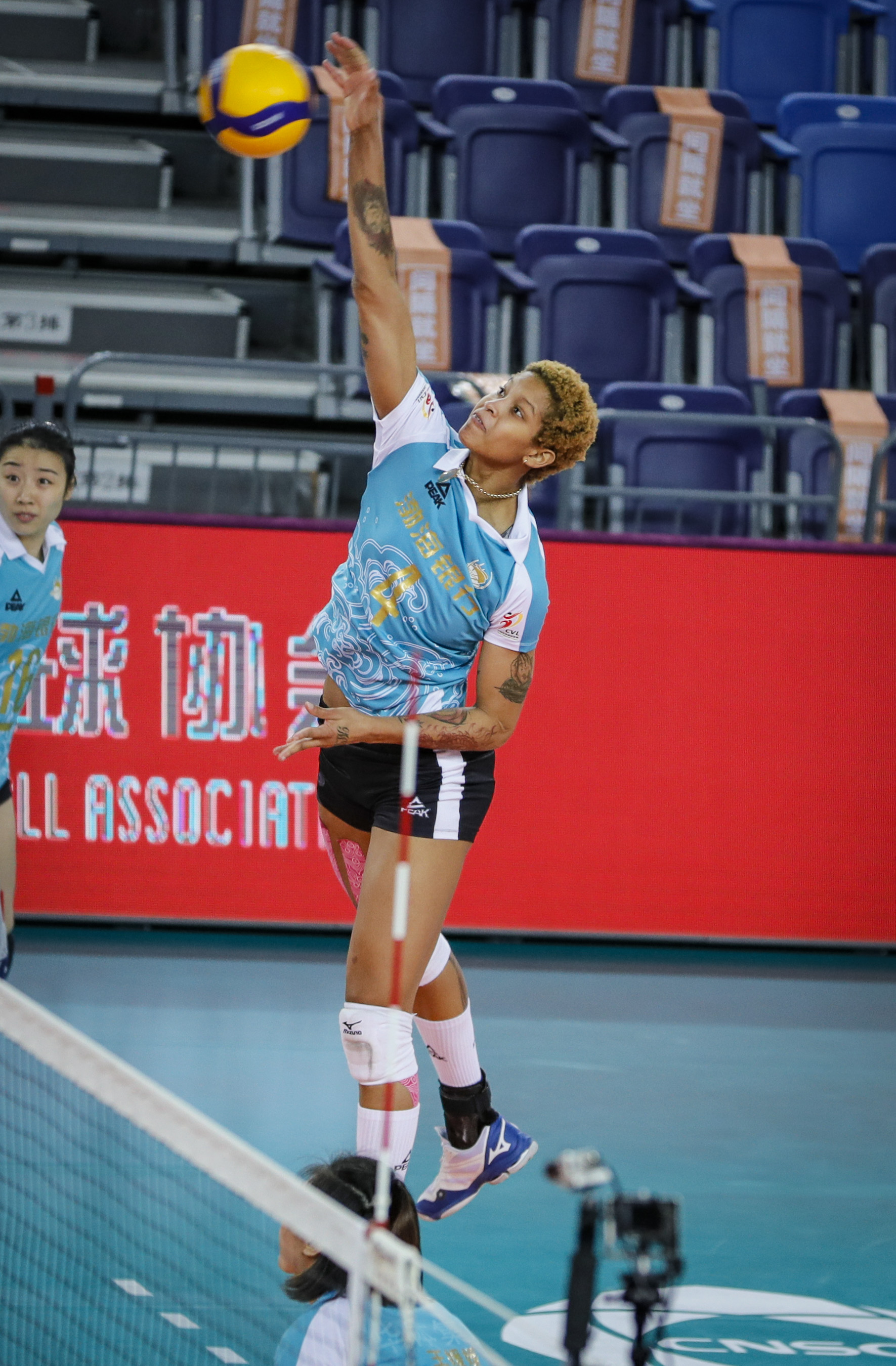 土耳其女排有归化球员吗,两大天才球员成功入选集训队