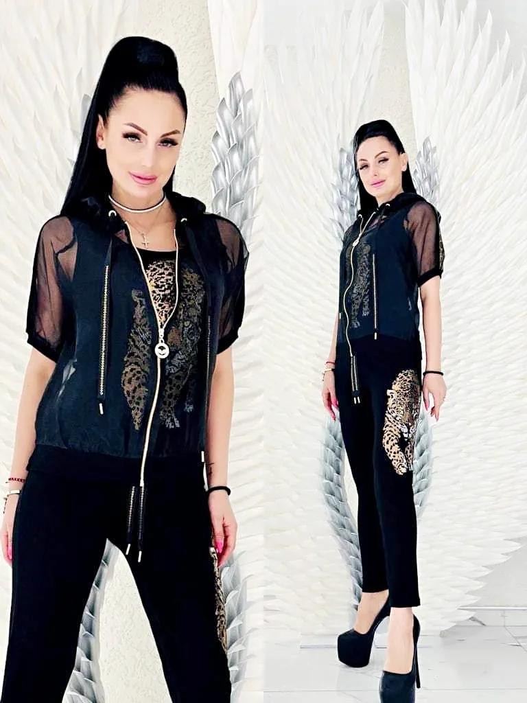 酷酷的女士运动休闲装，满满的青春运动气息