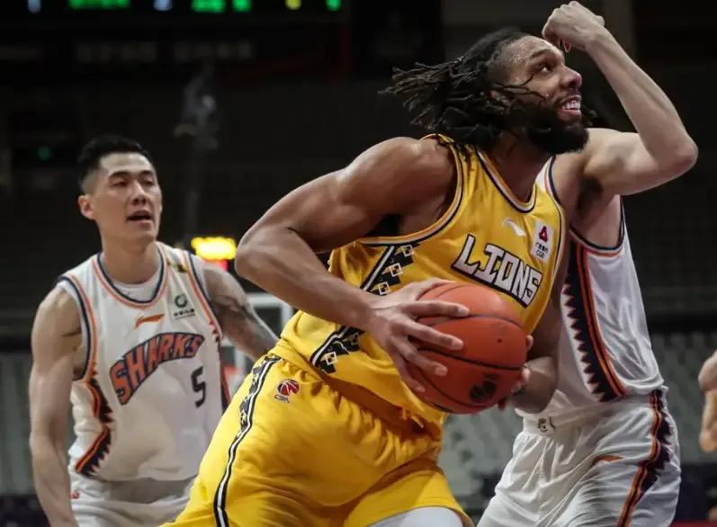 萨林杰离开深圳队了吗,萨林杰有可能效力新疆男篮吗