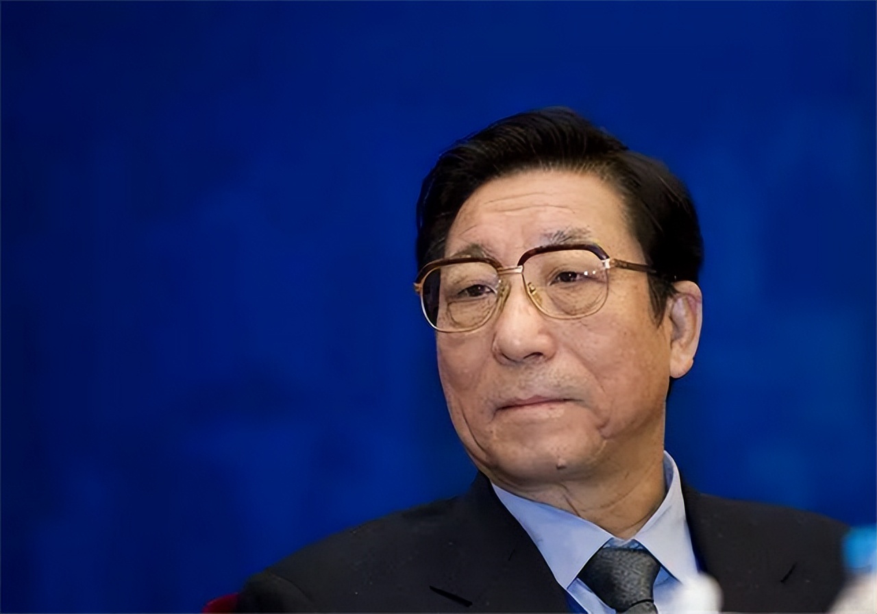 温州皮革厂大改竟然和一领导五块钱的坏皮带有关？*镕基朱**都来暗讽