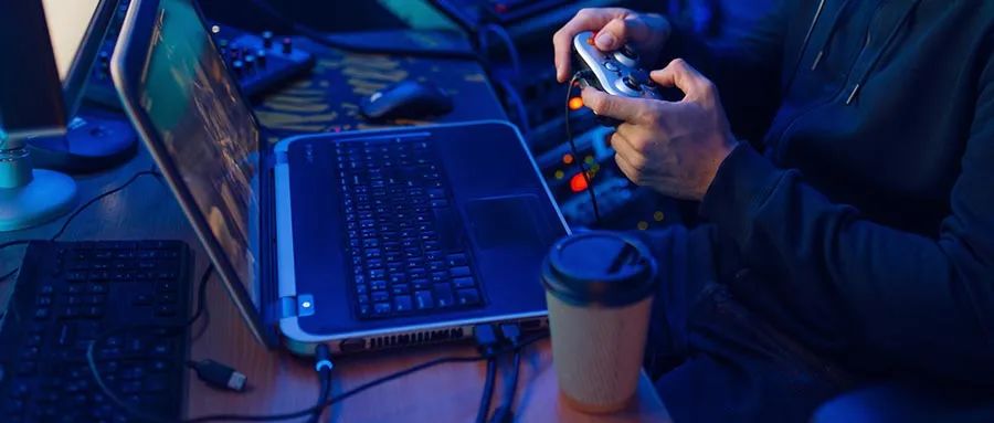 游戏公司和外挂斗智斗勇,外挂是游戏公司的亲爹吗