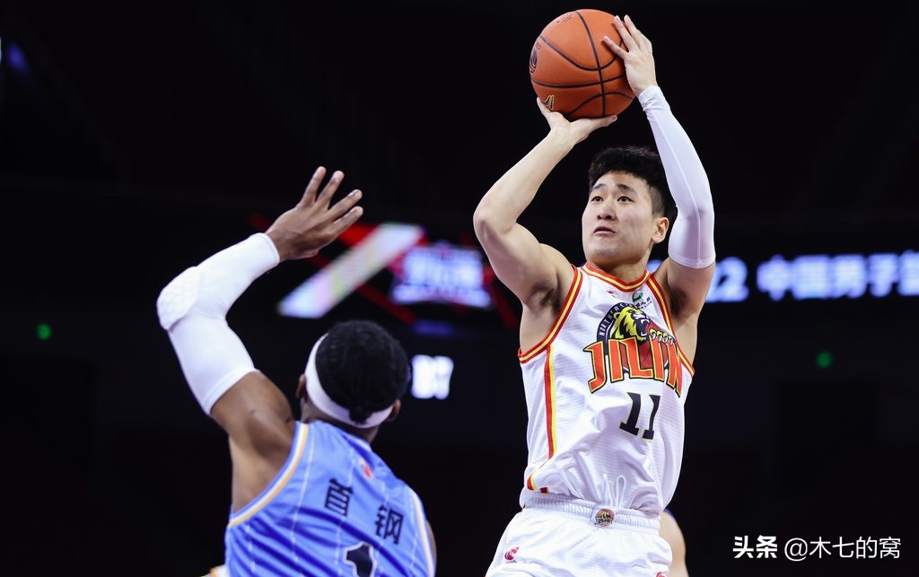 姜伟泽吉林对上海,吉林队姜伟泽图片