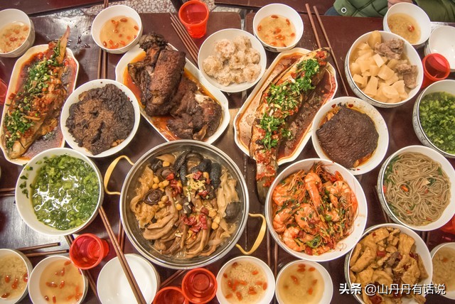 婆婆对儿媳妇霸气回怼,公婆蛮不讲理儿媳妇要不要怼回去