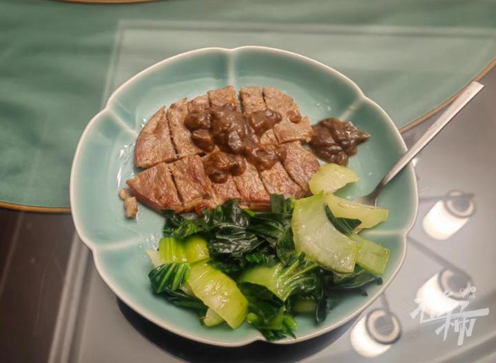 两室一厅合租三个人,三个人合租两室一厅