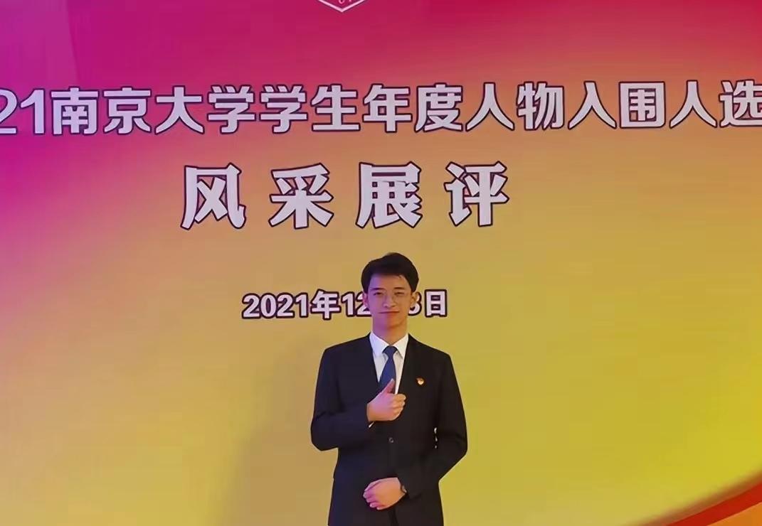 火遍全网的一个小男孩,火遍全网的一个小男孩欧美